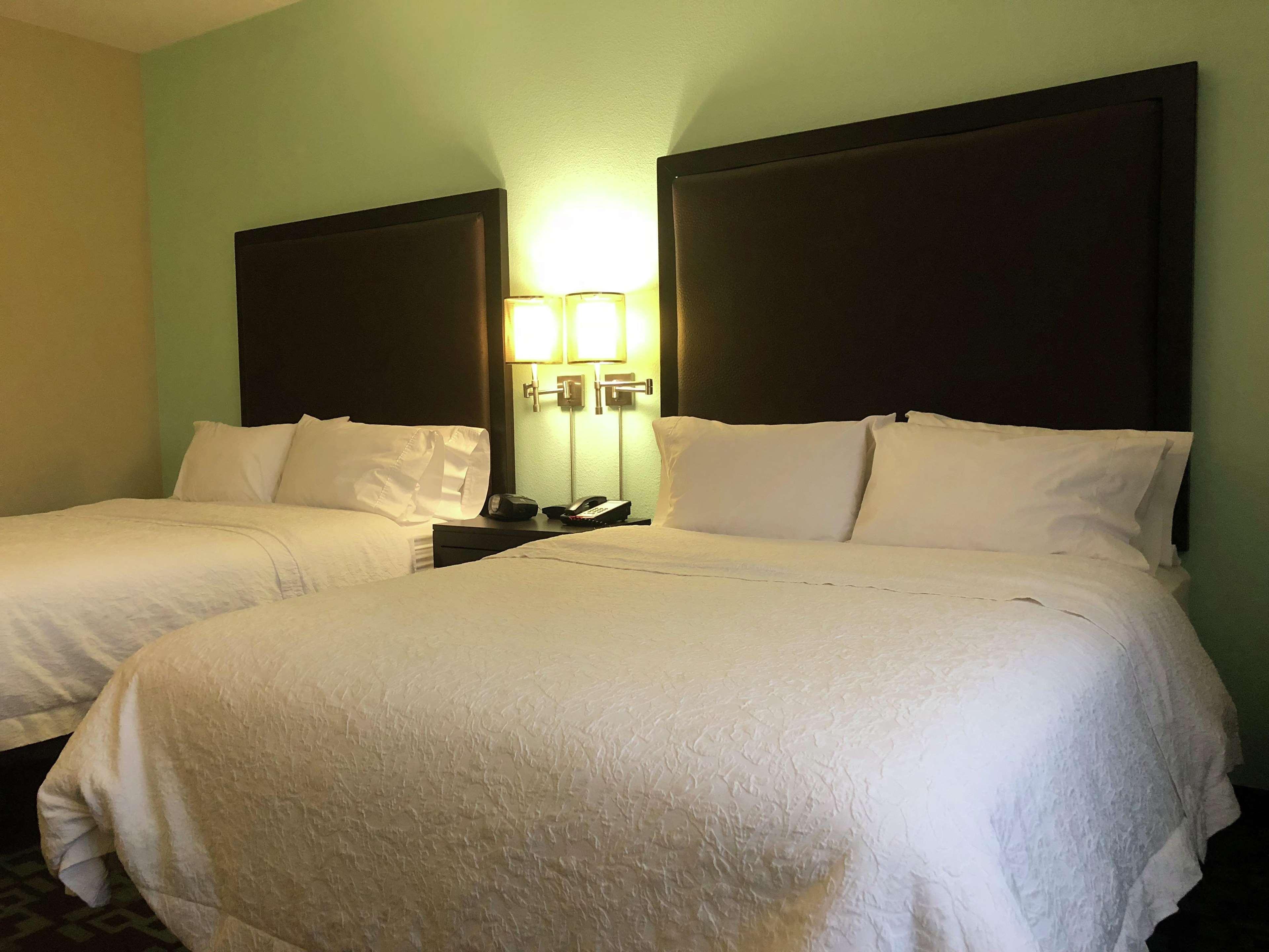 Hampton Inn & Suites Nashville At Opryland Bagian luar foto