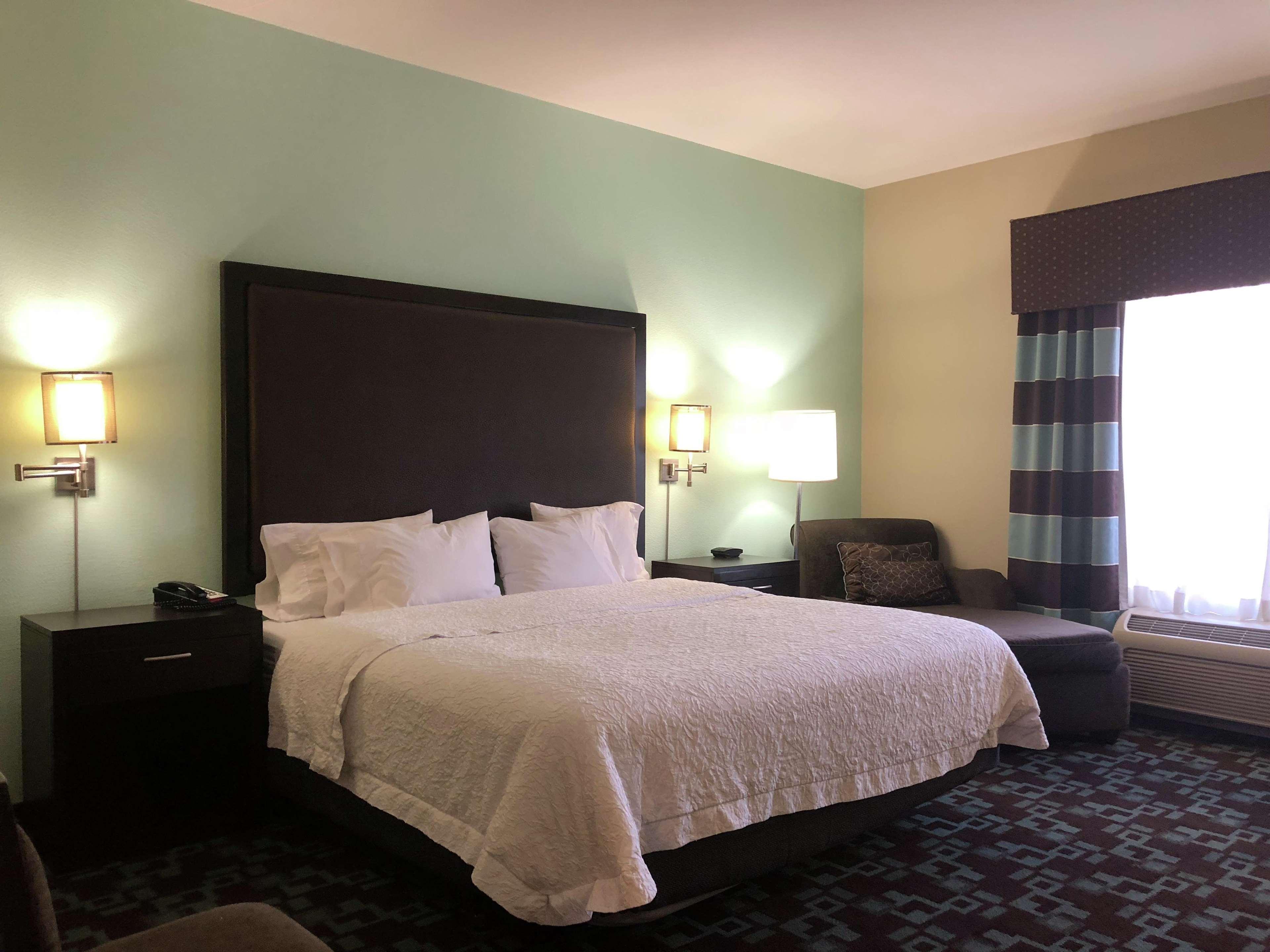 Hampton Inn & Suites Nashville At Opryland Bagian luar foto