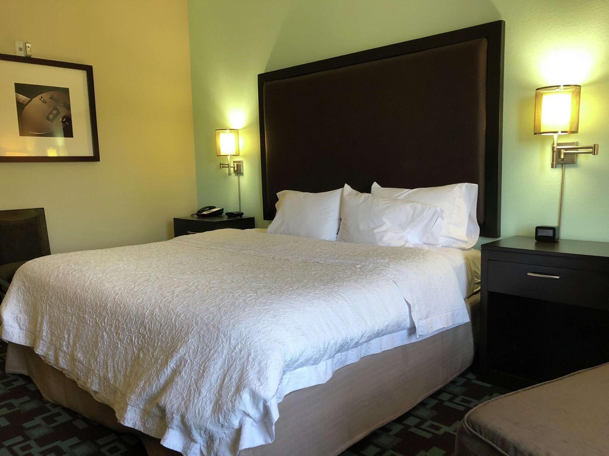 Hampton Inn & Suites Nashville At Opryland Bagian luar foto