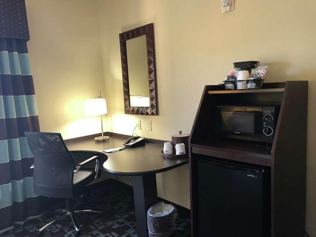 Hampton Inn & Suites Nashville At Opryland Ruang foto