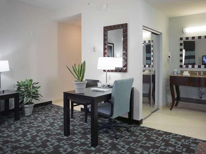 Hampton Inn & Suites Nashville At Opryland Ruang foto